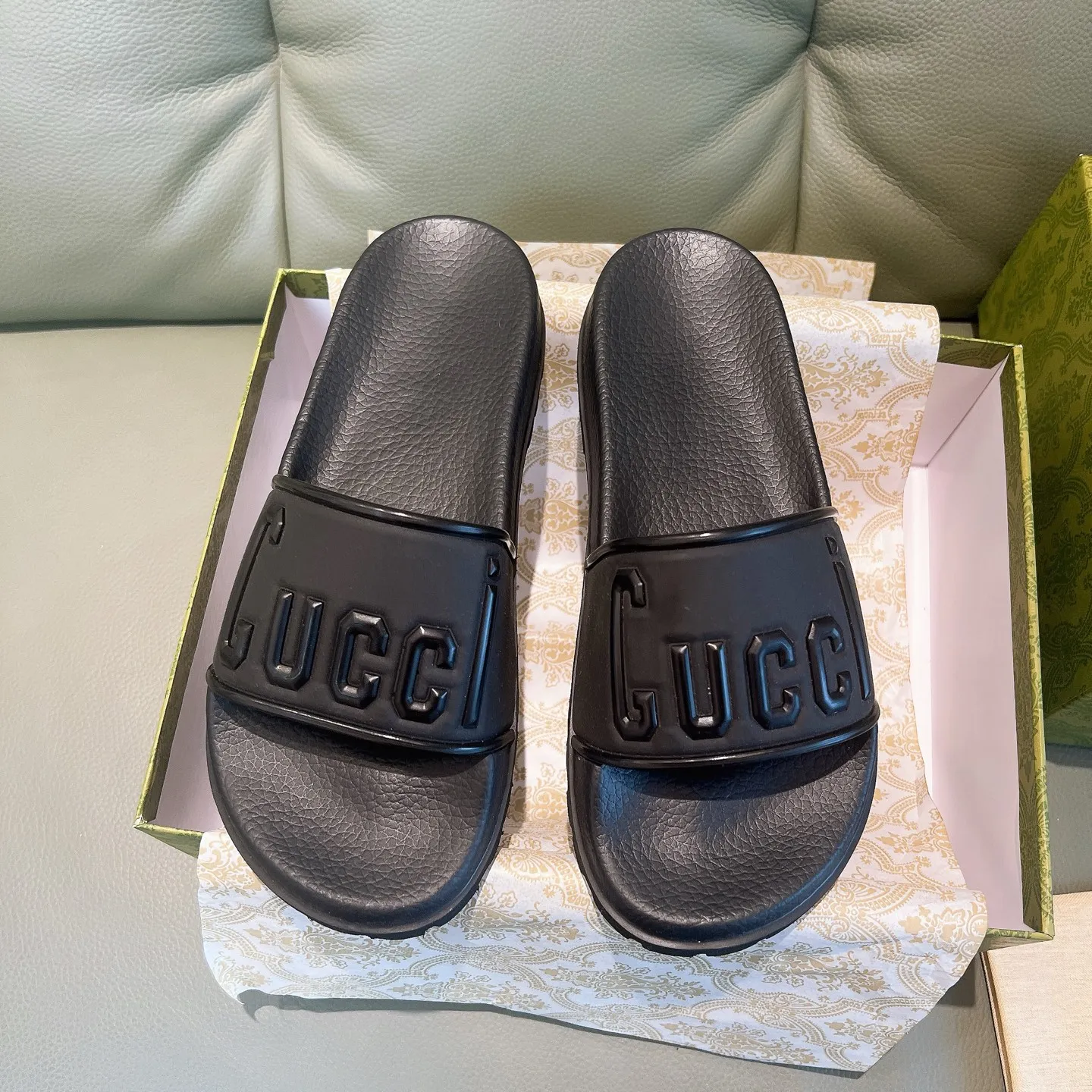 Men's Men's Shoes 130🐮🐮Gucci Gucci Slippers Gucci 2024 latest beach sandals slippers Original molding double G LOGO Original molding consistent Outsole: Men's Men's Shoes u double-layer outsole Size: 35-46